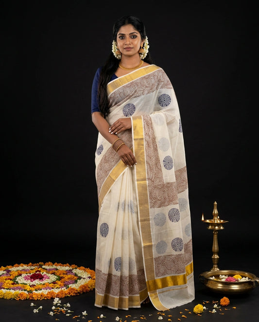 White Kerala Kasavu Saree with Navy Sunburst Block Prints and Kalamkari Border Panel